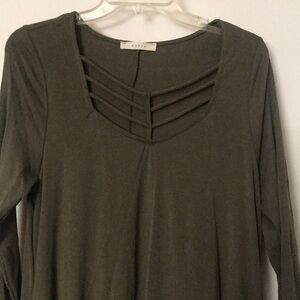 3/4 sleeve knee length dress